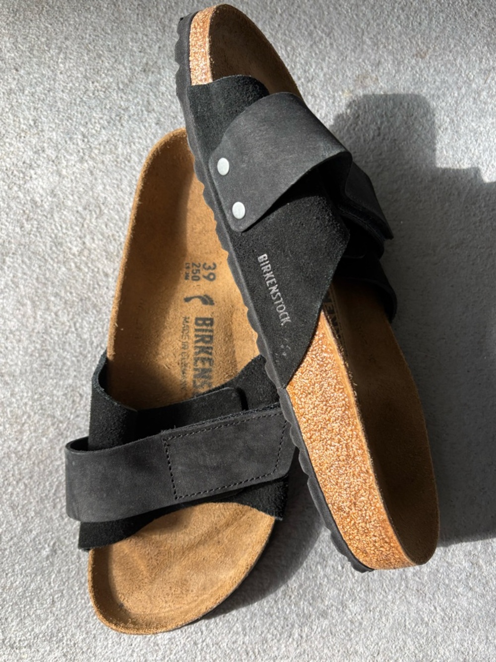 Birkenstock Oita black 2 strap suede sandals size 8/39🔥 EUC - Picture 2 of 14
